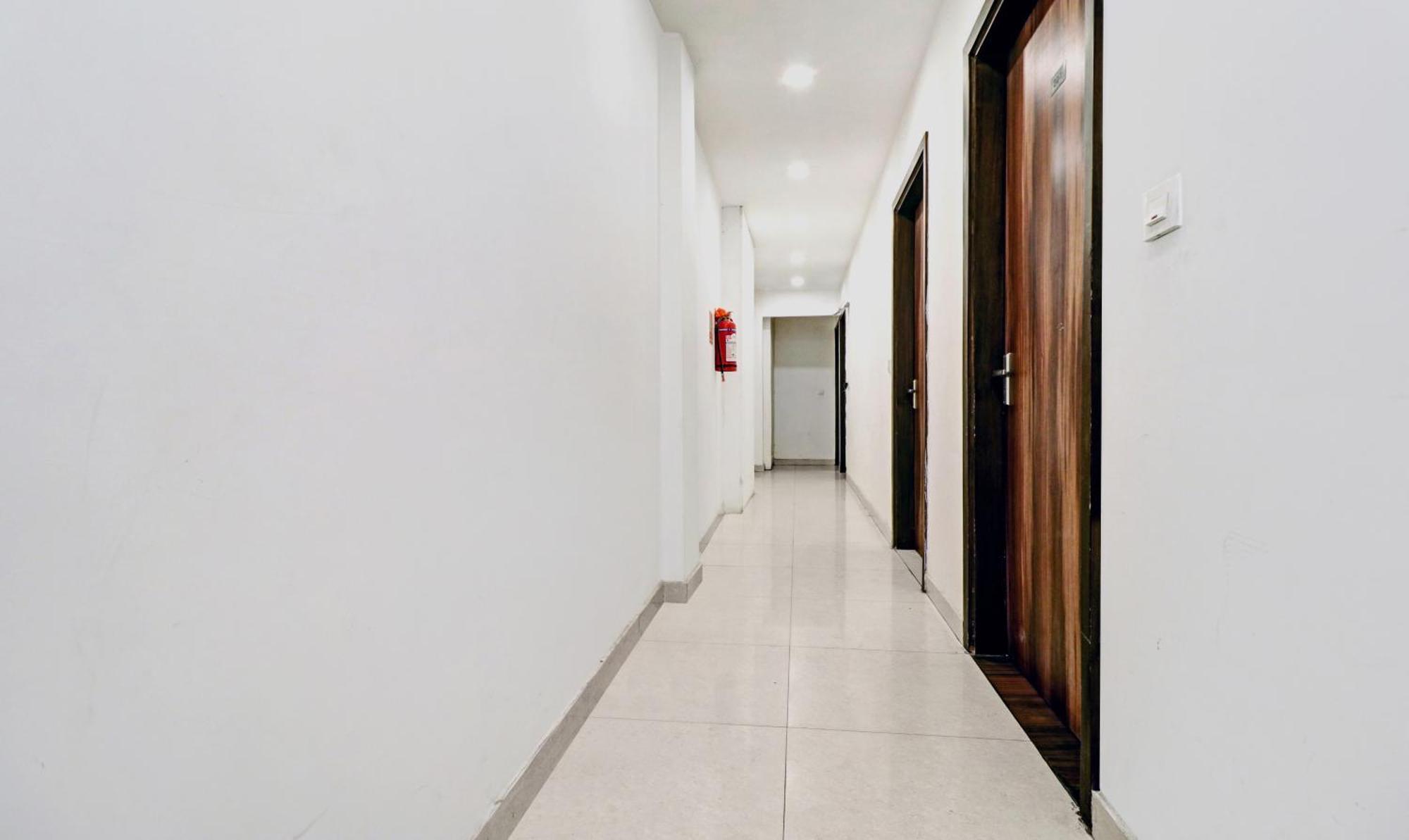 Treebo Trip Unique Hotel Queenz Road Amritsar Extérieur photo