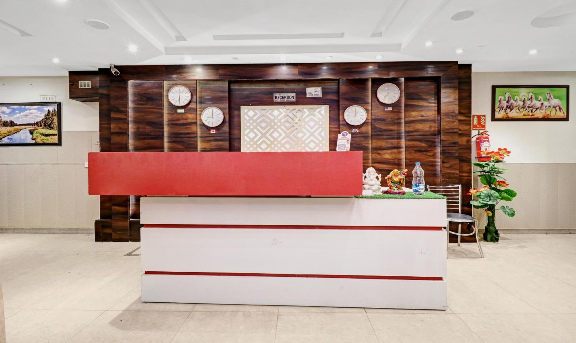 Treebo Trip Unique Hotel Queenz Road Amritsar Extérieur photo
